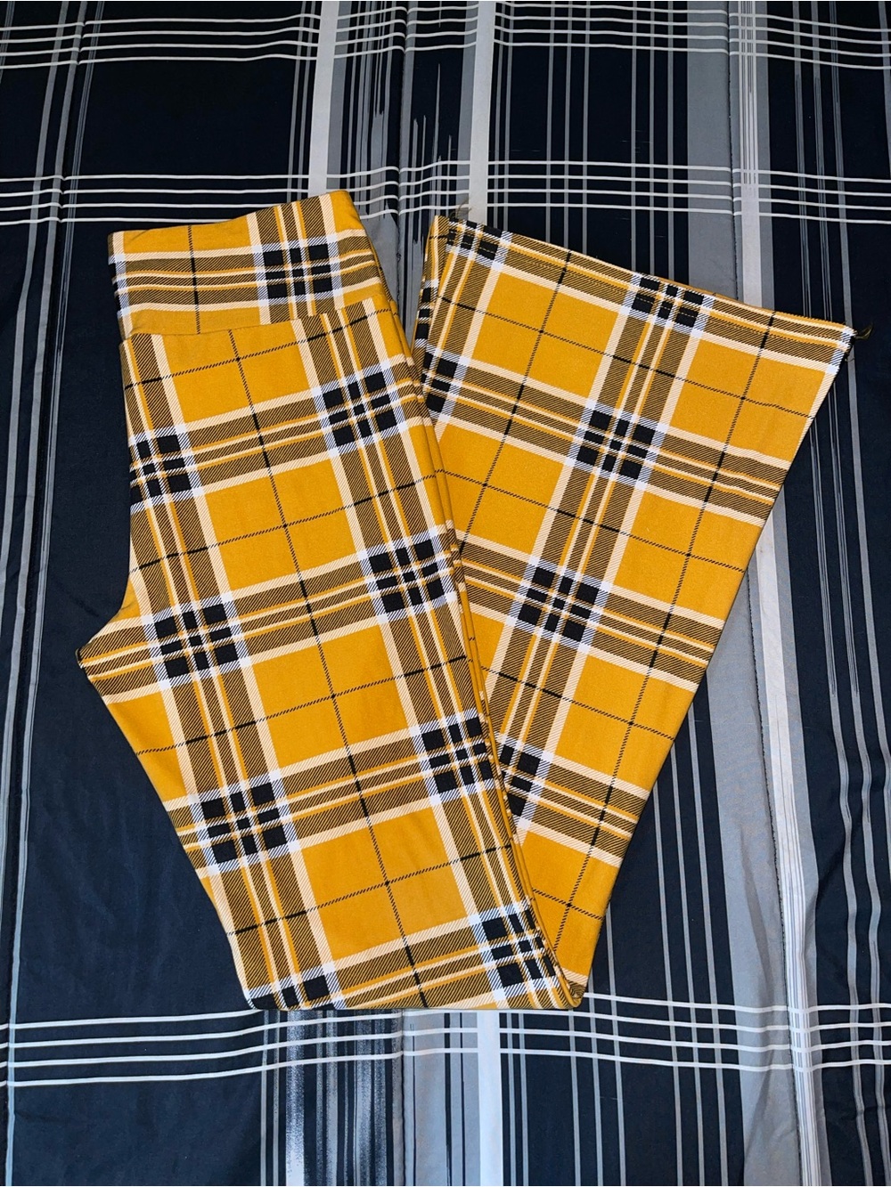 No Boundaries Black and Yellow Plaid Pants